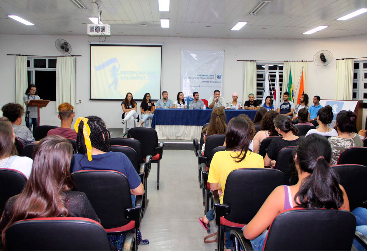 Unidade Divinópolis | Eventos marcam recepção aos calouros