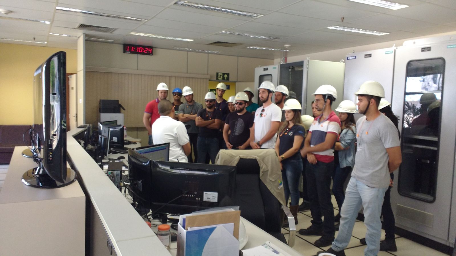 Engenharia Ambiental realizam visita técnica a Furnas 2