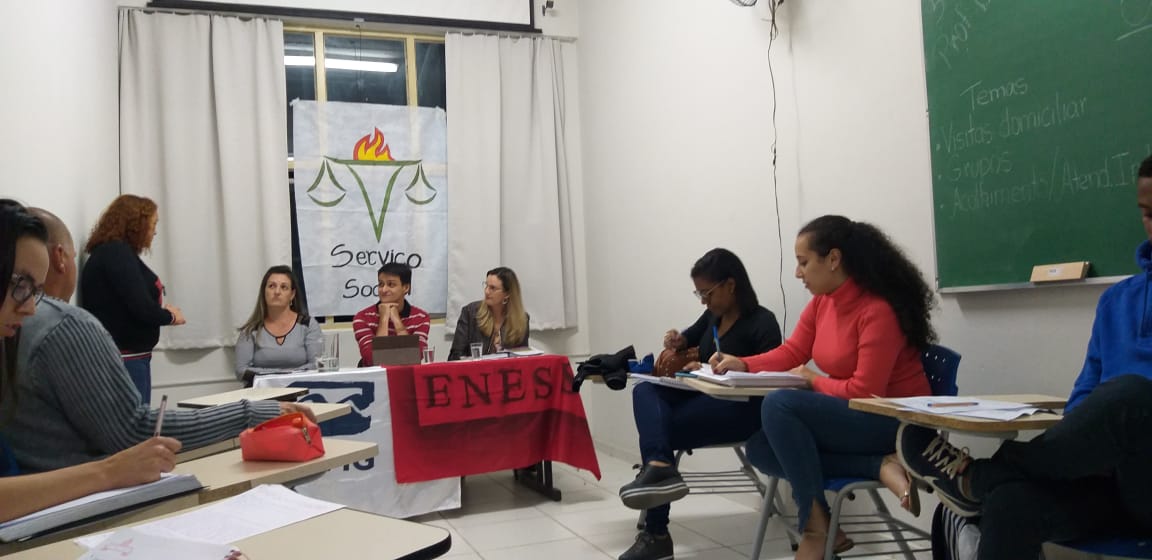 claudio roda conversa servico social pratica 2