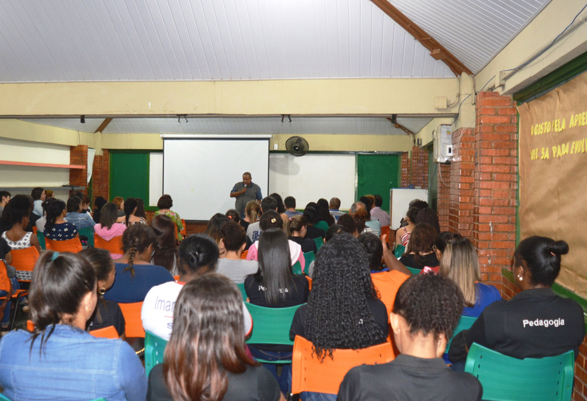 leopoldina debate protecao professor ambiente escolar