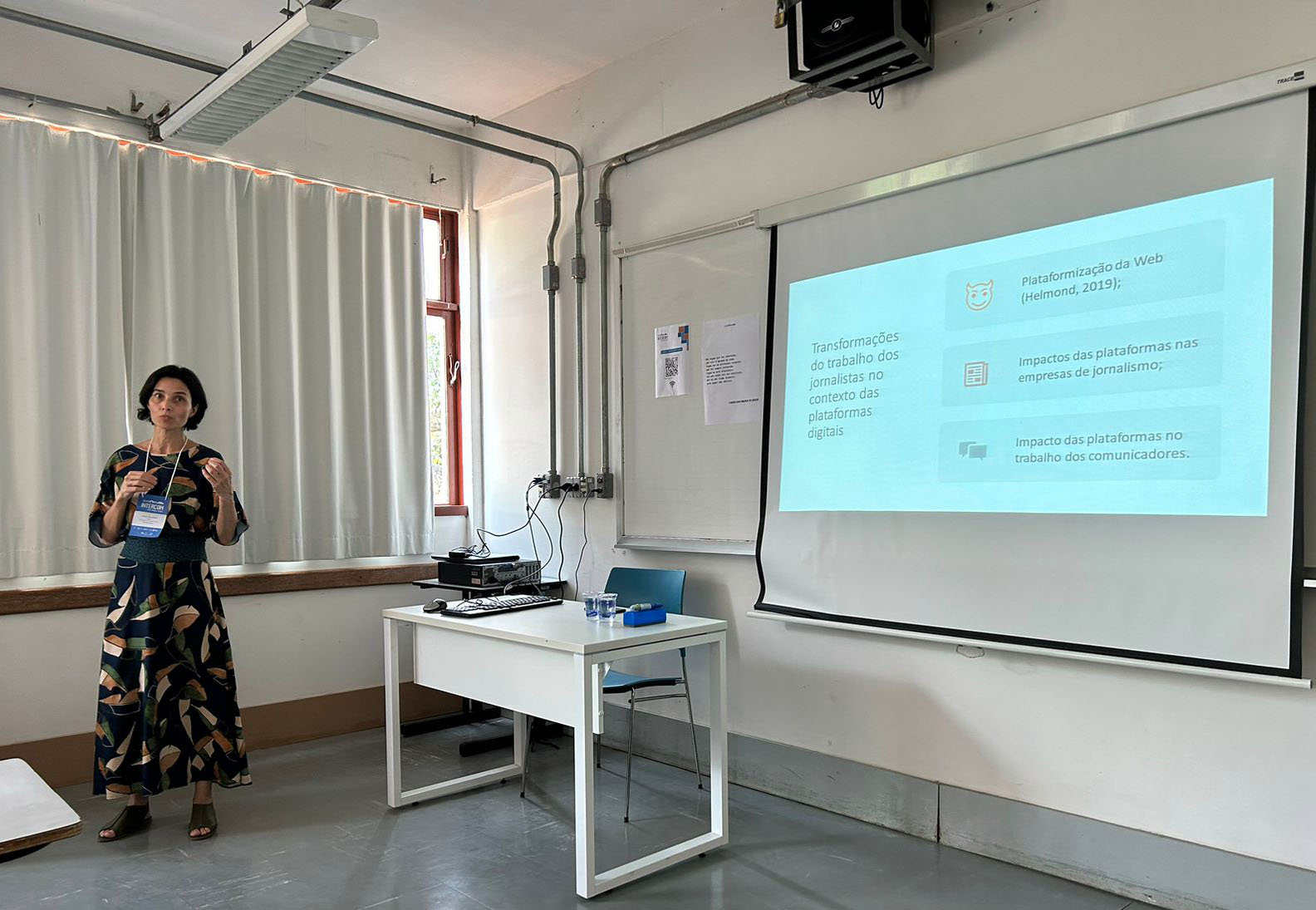 Estudantes e professores da UEMG Divinópolis participam da Intercom 2023